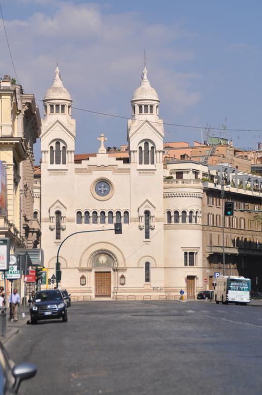Domus Cavour Guest House Rome Exterior photo