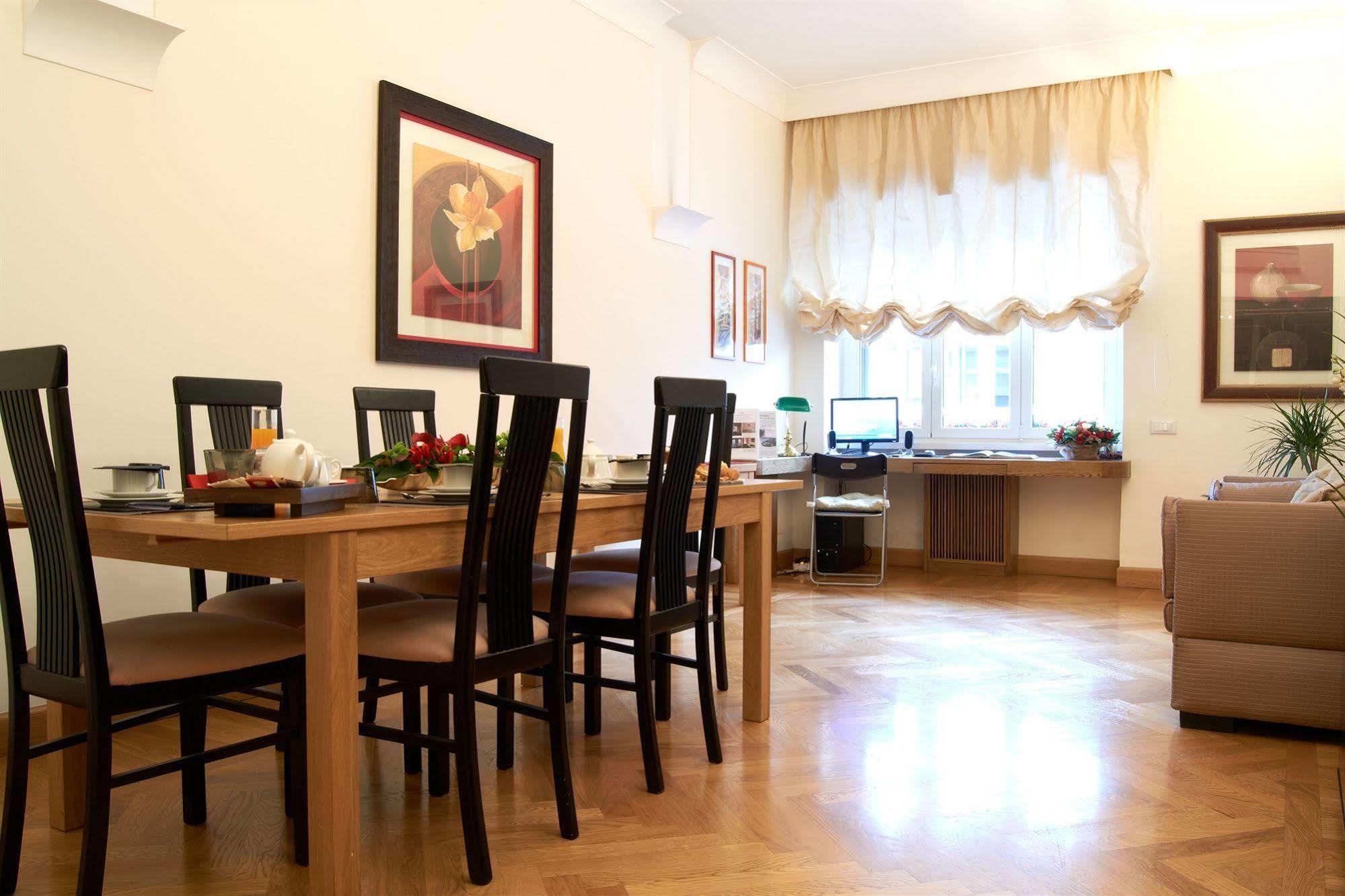 Domus Cavour Guest House Rome Exterior photo